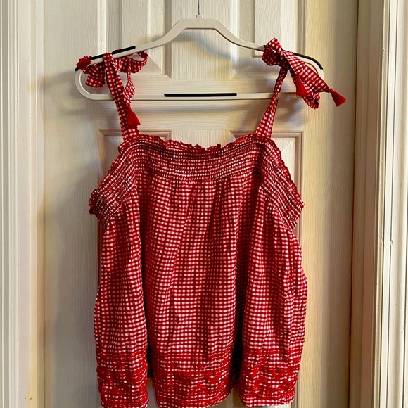 Old Navy Tops - LOWEST PRICE - 🌟🌟Old Navy summer tank